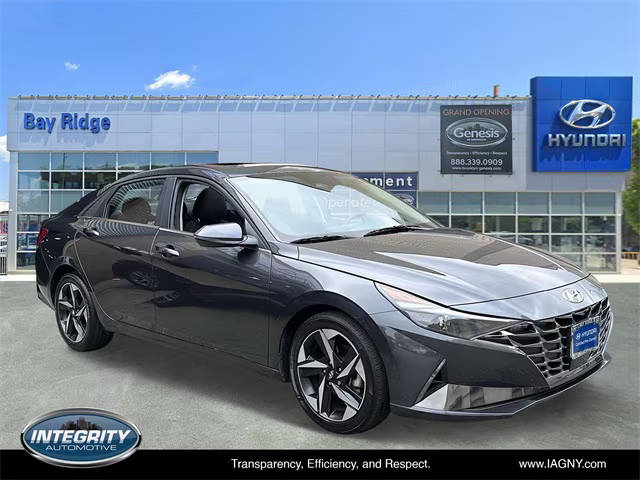 2021 Hyundai Elantra SEL FWD photo