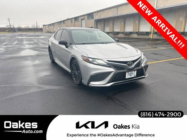 2021 Toyota Camry XSE V6 FWD photo