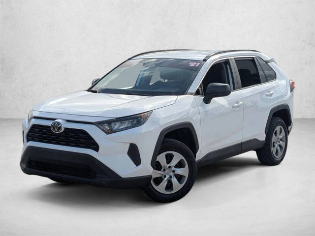 2021 Toyota RAV4 LE FWD photo