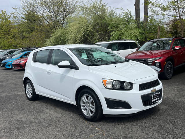 2015 Chevrolet Sonic LT FWD photo