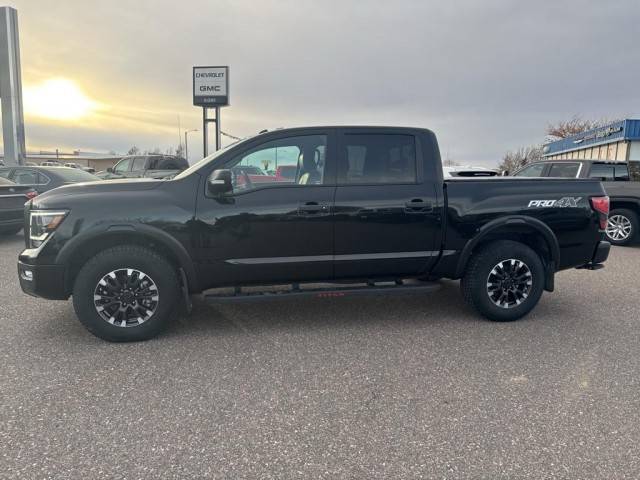 2021 Nissan Titan PRO-4X 4WD photo