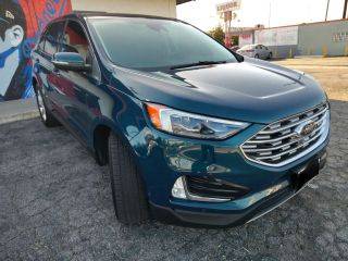 2020 Ford Edge Titanium FWD photo