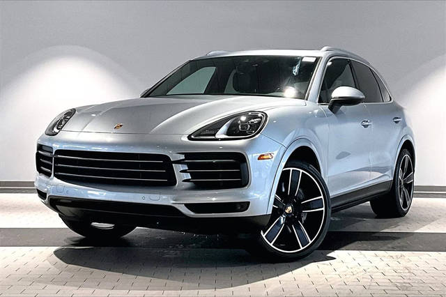 2021 Porsche Cayenne  AWD photo