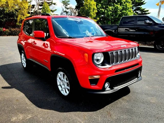 2021 Jeep Renegade Latitude 4WD photo