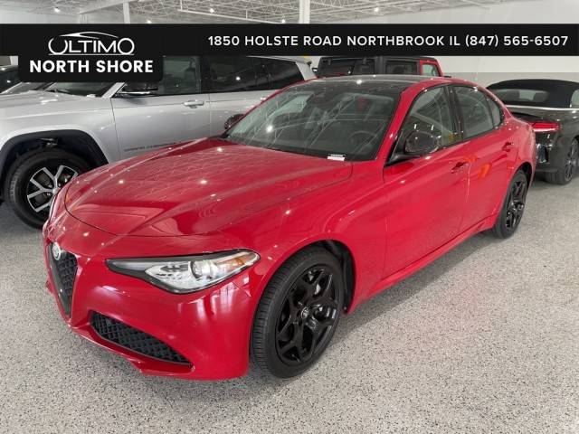 2021 Alfa Romeo Giulia  AWD photo