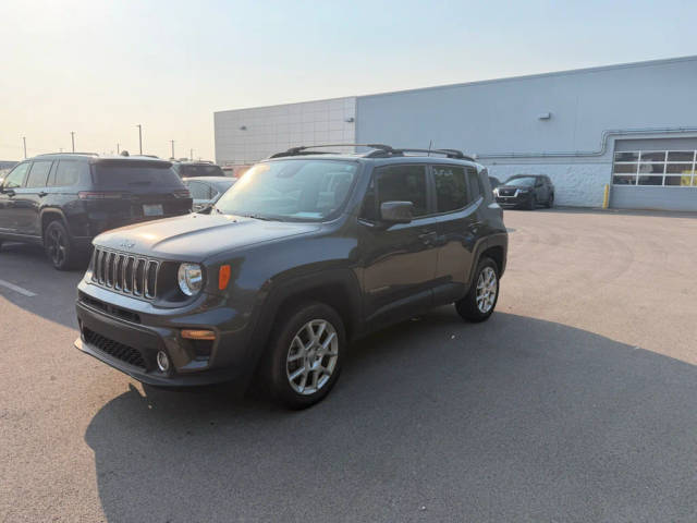 2021 Jeep Renegade Latitude 4WD photo