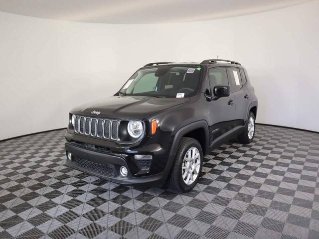 2021 Jeep Renegade Latitude 4WD photo