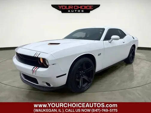 2019 Dodge Challenger SXT RWD photo