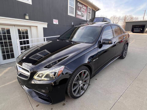2015 Mercedes-Benz E-Class E 63 AMG S-Model AWD photo
