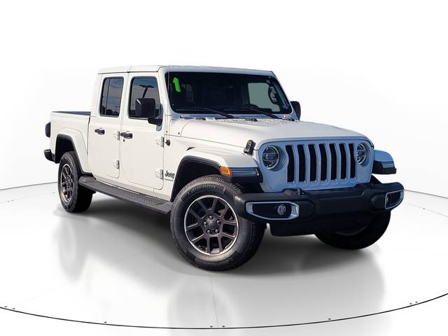 2021 Jeep Gladiator Overland 4WD photo