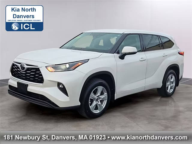 2021 Toyota Highlander LE AWD photo