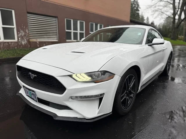 2020 Ford Mustang EcoBoost RWD photo