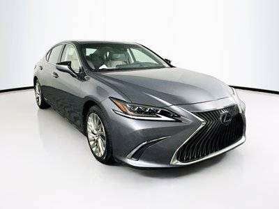 2021 Lexus ES ES 300h Ultra Luxury FWD photo