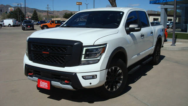2021 Nissan Titan PRO-4X 4WD photo