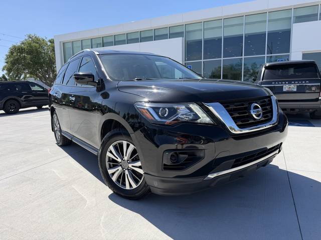 2020 Nissan Pathfinder S 4WD photo