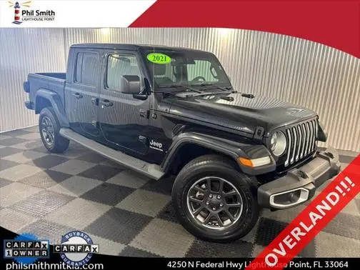 2021 Jeep Gladiator Overland 4WD photo