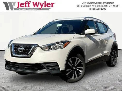 2020 Nissan Kicks SV FWD photo