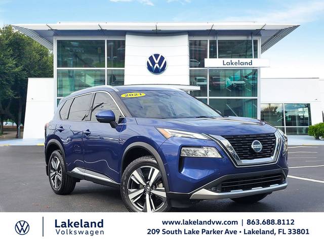 2021 Nissan Rogue Platinum FWD photo