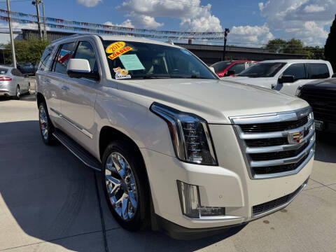 2015 Cadillac Escalade Luxury 4WD photo
