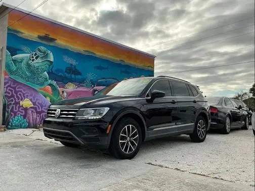2020 Volkswagen Tiguan SE R-Line Black FWD photo