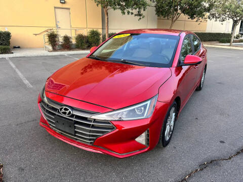 2020 Hyundai Elantra SEL FWD photo