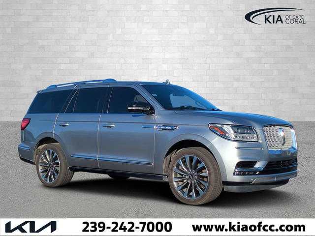 2021 Lincoln Navigator Reserve 4WD photo
