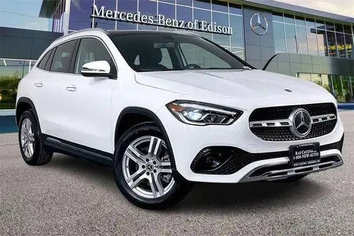 2021 Mercedes-Benz GLA-Class GLA 250 AWD photo