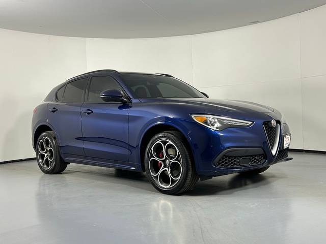 2021 Alfa Romeo Stelvio Ti Sport AWD photo