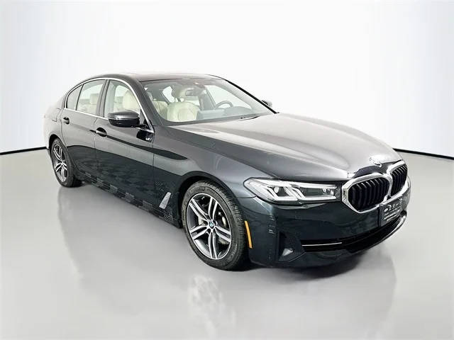 2021 BMW 5 Series 530i xDrive AWD photo