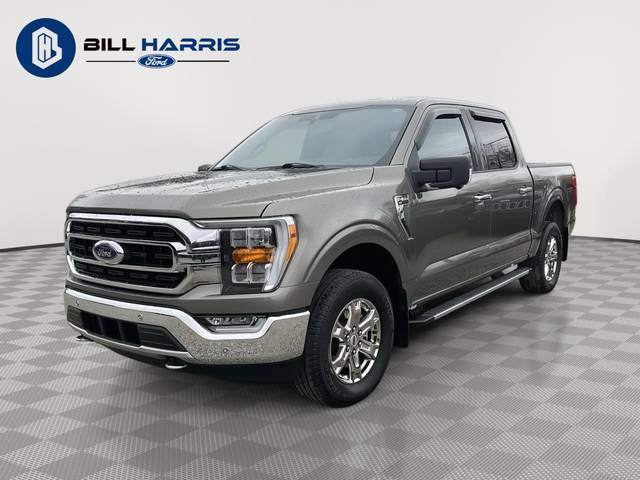 2021 Ford F-150 XLT 4WD photo