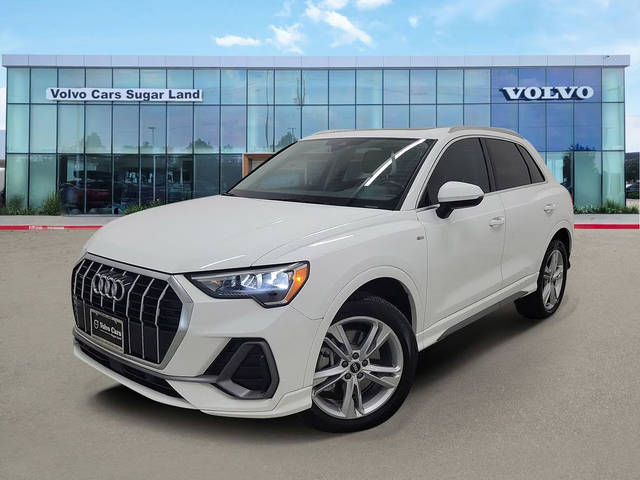 2021 Audi Q3 S line Premium AWD photo