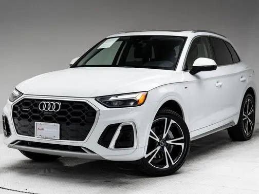 2021 Audi Q5 Premium Plus AWD photo