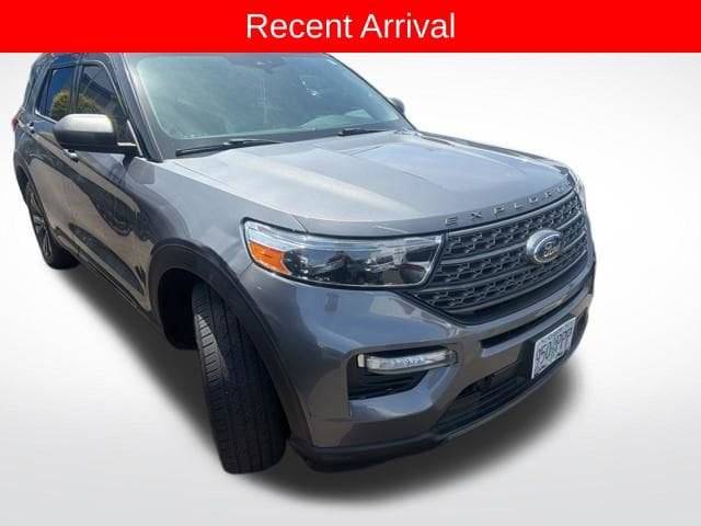 2021 Ford Explorer XLT 4WD photo