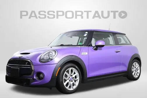 2015 MINI Hardtop 2 Door S FWD photo