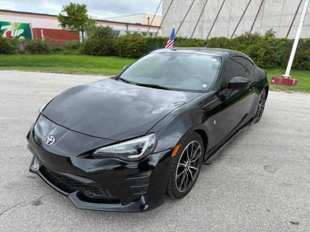 2020 Toyota 86  RWD photo