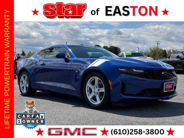 2021 Chevrolet Camaro 1LT RWD photo