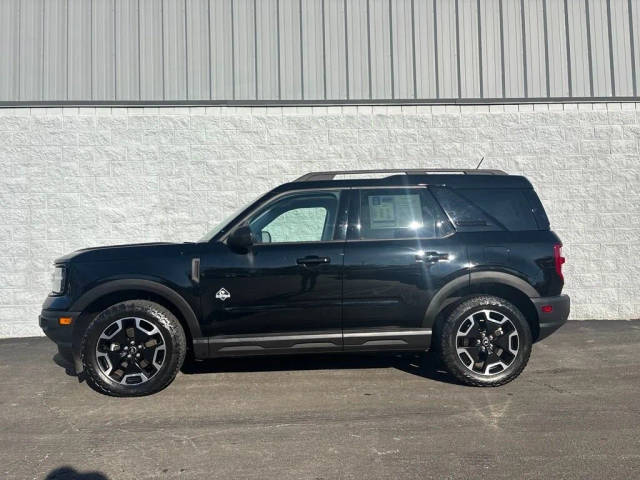 2021 Ford Bronco Sport Outer Banks 4WD photo