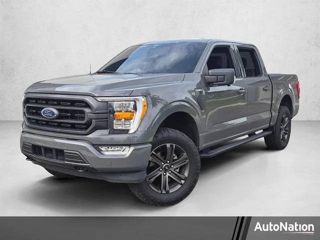 2021 Ford F-150 XLT 4WD photo