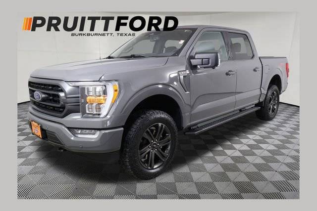 2021 Ford F-150 XLT 4WD photo