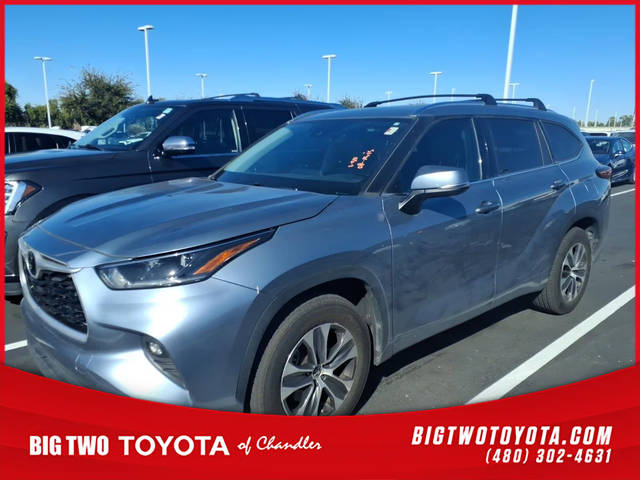 2021 Toyota Highlander XLE FWD photo