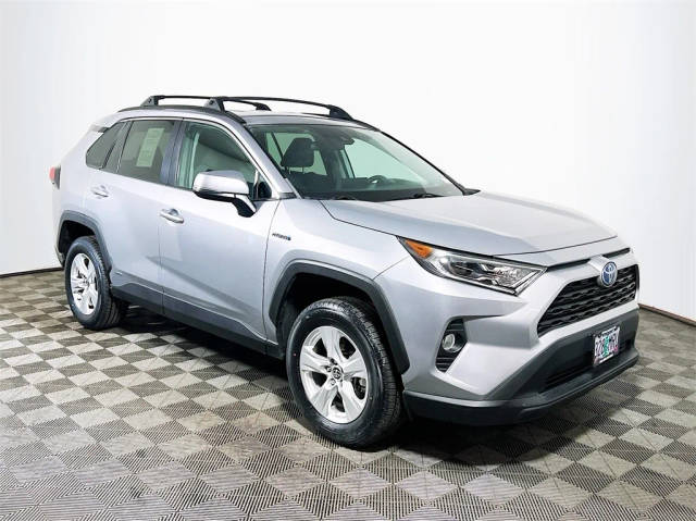 2021 Toyota RAV4 Hybrid XLE AWD photo