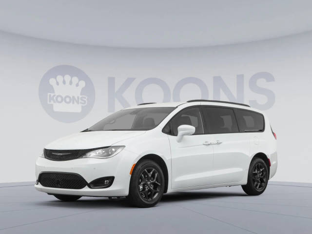 2020 Chrysler Pacifica Minivan Touring L FWD photo