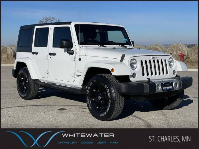 2015 Jeep Wrangler Unlimited Sahara 4WD photo