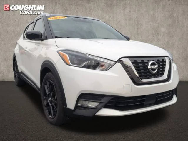 2020 Nissan Kicks SR FWD photo