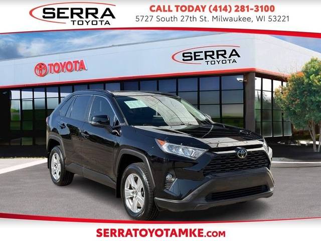2021 Toyota RAV4 XLE AWD photo