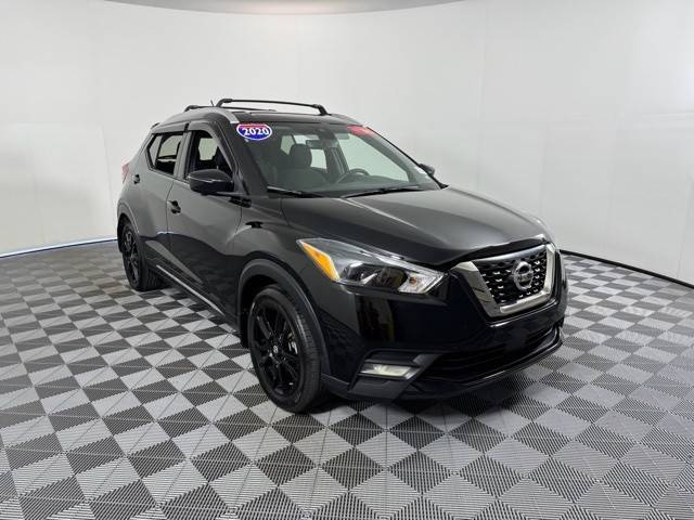 2020 Nissan Kicks SR FWD photo