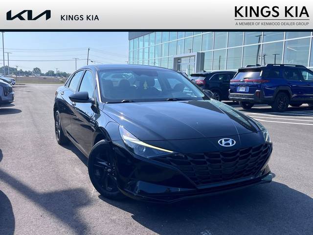 2021 Hyundai Elantra SEL FWD photo