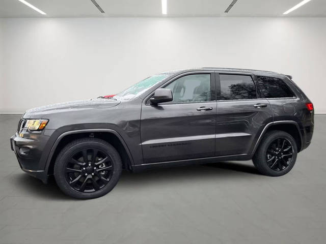 2021 Jeep Grand Cherokee Laredo X RWD photo