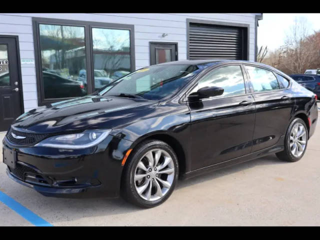 2015 Chrysler 200 S FWD photo