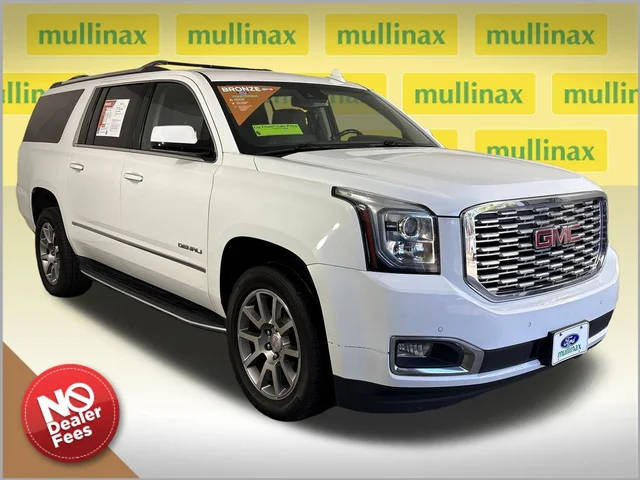 2020 GMC Yukon XL Denali 4WD photo